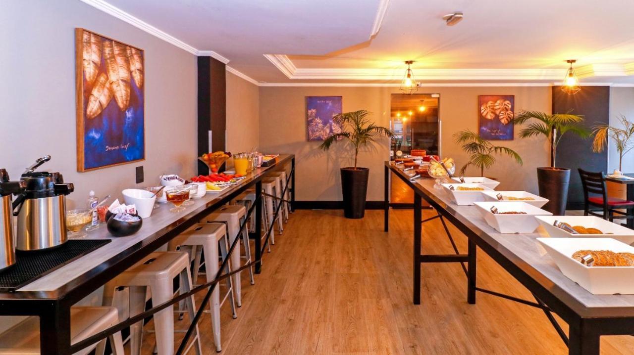 Hotel Genova Bc Balneario Camboriu Bagian luar foto