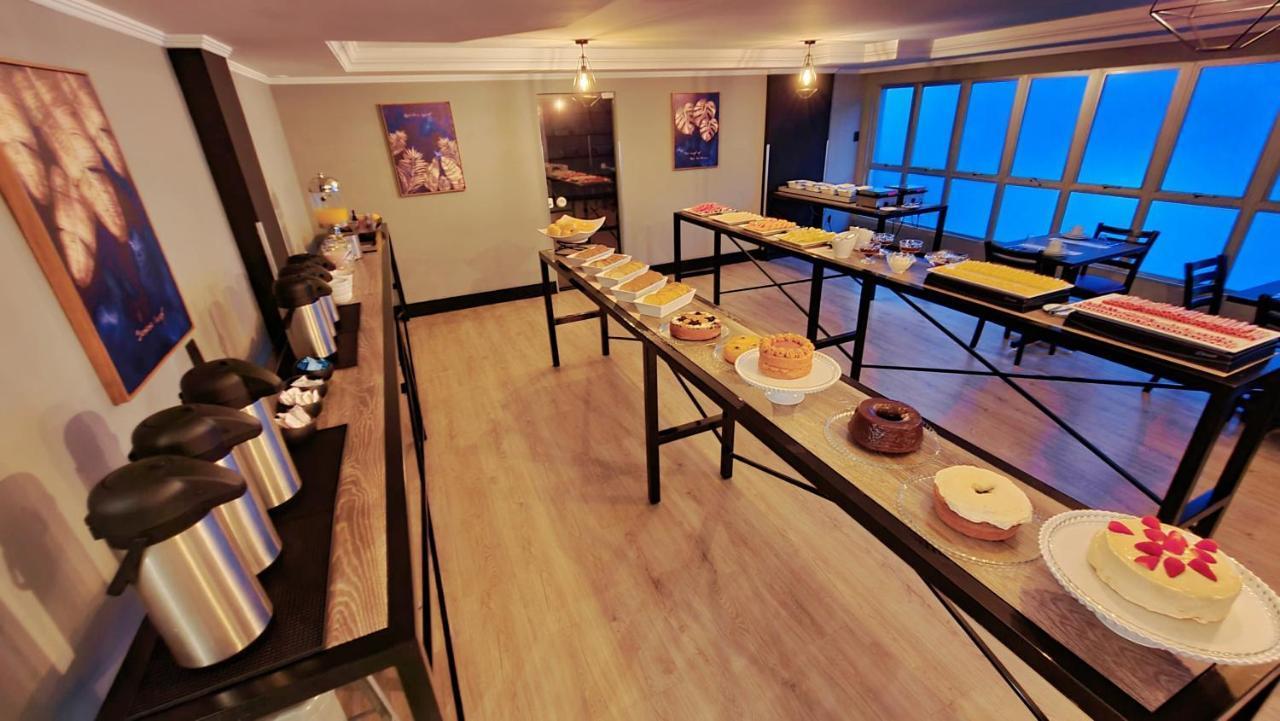 Hotel Genova Bc Balneario Camboriu Bagian luar foto